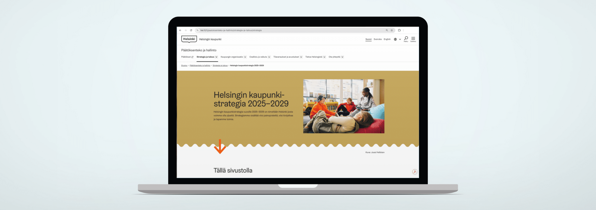 Tietokoneen näytöllä Helsingin kaupunkistrategia 2025-2029 -näkymä